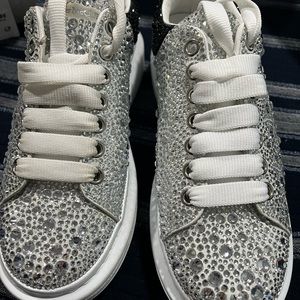 Authentic alexander mcqueen